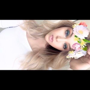 Meet your Posher, Perla